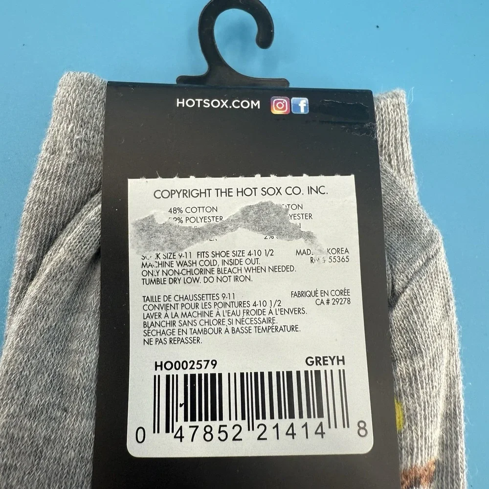 Hot Sox Women's Cat Yarn Play Crew Socks Gray Kitten Pattern Size 9–11 New
